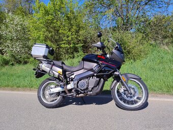 Aprilia ETV 1000 Caponnord 2008 USA verze. - 2