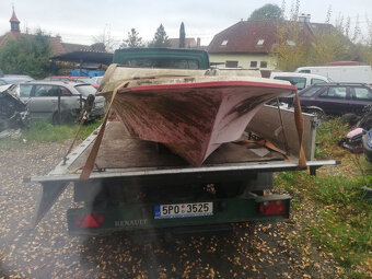 Torzo motorové lodě - 2