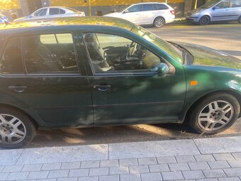 Golf 4 - 2
