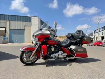 Harley Davidson Ultra Glide CVO 2014 - 2