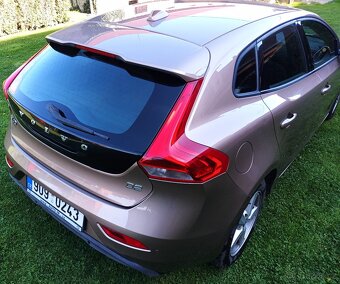 Volvo V40 D2 - 2