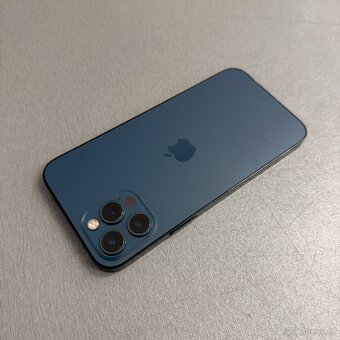 iPhone 12 Pro 256GB, pěkný stav, 12 měsíců záruka - 2