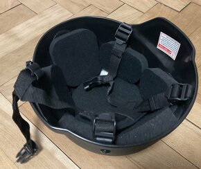 Helma na airsoft - REPLIKA HELMY MICH2000 - 2