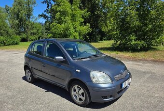 Toyota Yaris 1,0 VVT-i - 2