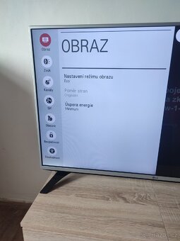 LG TV 108cm - 2