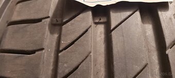 letní pneu KUMHO 275/50/R20 - vzorek 6 mm - 2