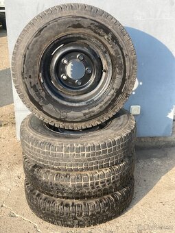LR DEFENDER 7,5 R16 C s pneu MICHELIN - 2