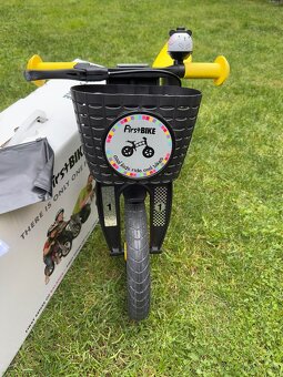 First bike odrážedlo + růžové ZDARMA - 2