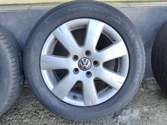 Alukola Vw Golf, Touran, 16 originál vč. 205/55 R16 91V - 2