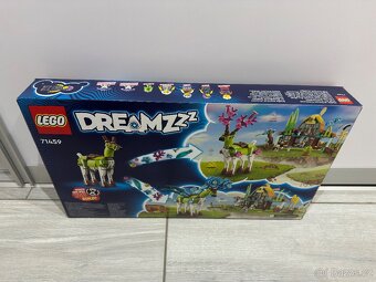 2x LEGO DREAMZzz 71459 Stáj snových stvoření - 2