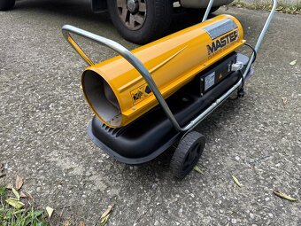 Naftové topidlo Master TOP STAV + termostat Čtěte - 2