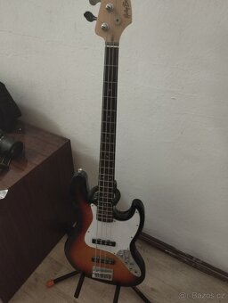 Prodám levně basovou a elektrickou kytaru - 2