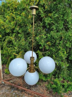 1. republikový mosazný koulový lustr z vily - 2