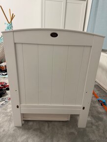 Prodám dětskou bílou dřevěnou postýlku zn. Boori - 2