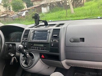 Prodám kastlík spolujezdce VW T5 caravelle, transportér - 2