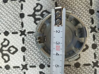 Krytka středu kola se znakem Opel - 2