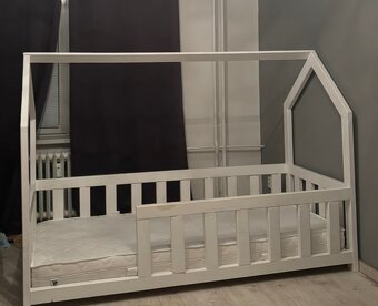 Domečková postel - 2