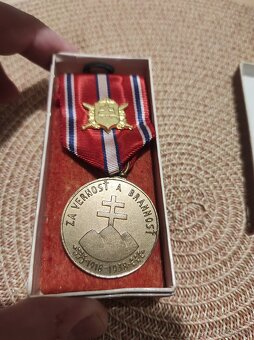 Vyznamenání, medaile - 2