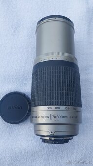 Objetiv Nikon AF NIKKOR / 70-300mm - 2
