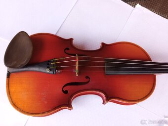 Housle 1/2 - 2