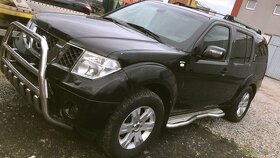 Prodám náhradní díly Nissan Pathfinder - 2