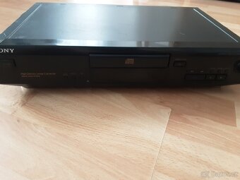 CD SONY přehrávač - 2