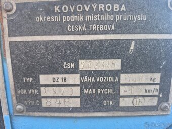 Výsuvný žebřík DZ18 - 2