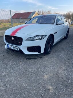 Jaguar XF 3.0SC AWD - 2
