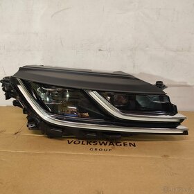 VW Artheon díly kapota, světlo, výztuha - 2