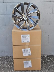 Nové orig alu kola Škoda Superb, model Pegasus 8J 18" ET44 - 2