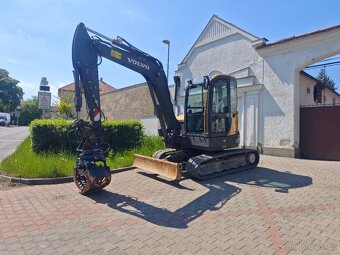 Pásový minibagr Volvo ECR 58D - 2