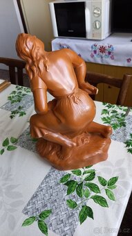 Plastika selka/děvečka Jihokera Bechyně. - 2