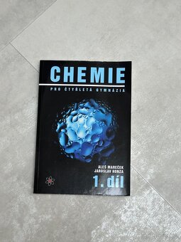 ATLAS SVĚTA + učebnice CH, B, ČJ - 2