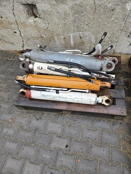 PRODÁM: Hydraulické pístnice, válce, píst - 2