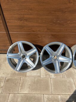 Alu kola 5x112 r21 10j ET37 AMG originál - 2