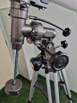 hvězdářský čočkový dalekohled Messier - 2