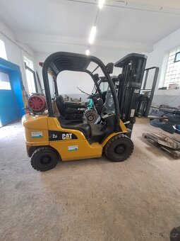 Vysokozdvižný vozík Caterpillar GP25N - 2