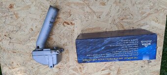 Satelitní natáčecí motor DiSEqC SG-2100A a držák na parabolu - 2