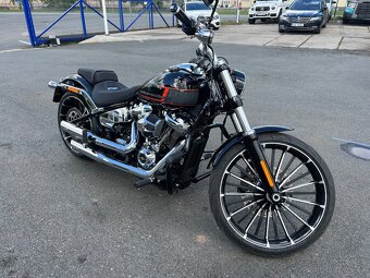 Harley Davidson Breakout 117 - 2