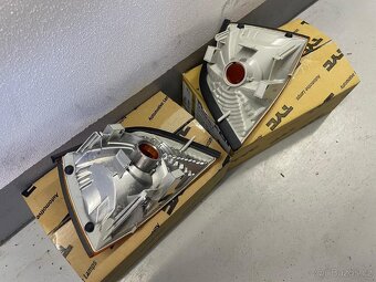 BMW E36 kupé oranžové přední blinkry - 2