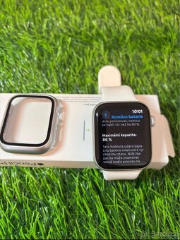 Apple watch SE 2.generace 44mm - 2