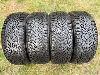 4x Zimní pneu Nokian Hakkapeliitta 9 - 215/60 R16 XL - 90% - 2