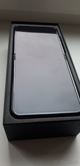 Motorola razr 40 ultra - 2