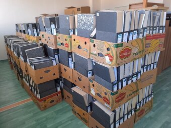 Šanony - s kapsou prodám velmi levně - 2