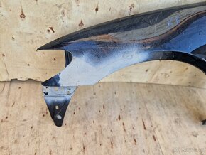 Prodám náhradní díly na Jaguar XF - 2