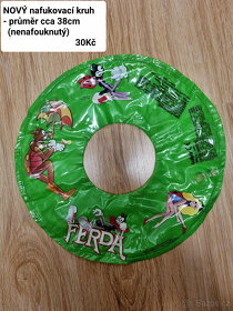 Plavecký potřeby a pomůcky - 2