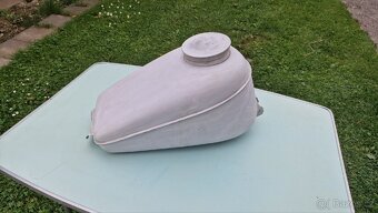 Nádrž CZ 175 speciál - 2