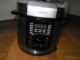 víceúčelový elektrický hrnec - 2