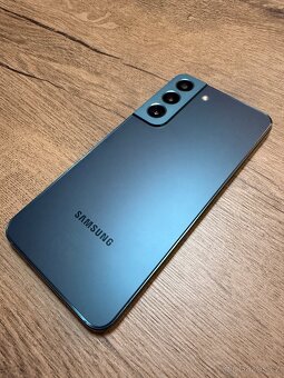 Prodám samsung galaxy S22 5G - 2