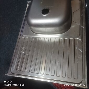 Dřez nerez kuchyně - 2